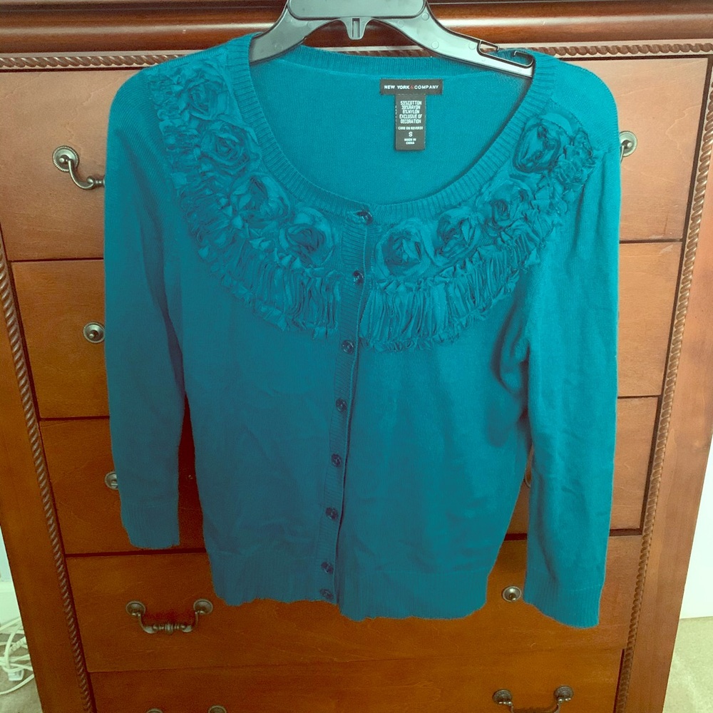 New York and Company cardigan size small